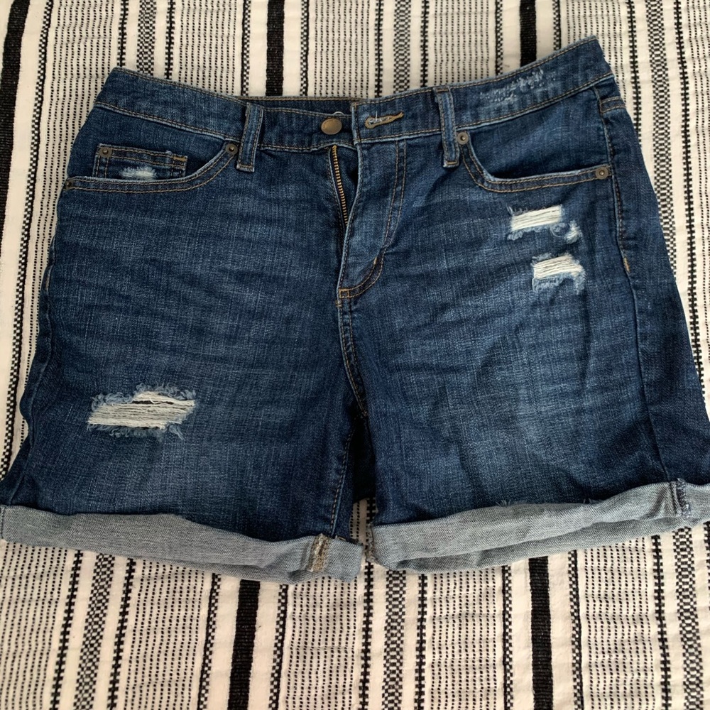 Mid Rise Boyfriend Shorts